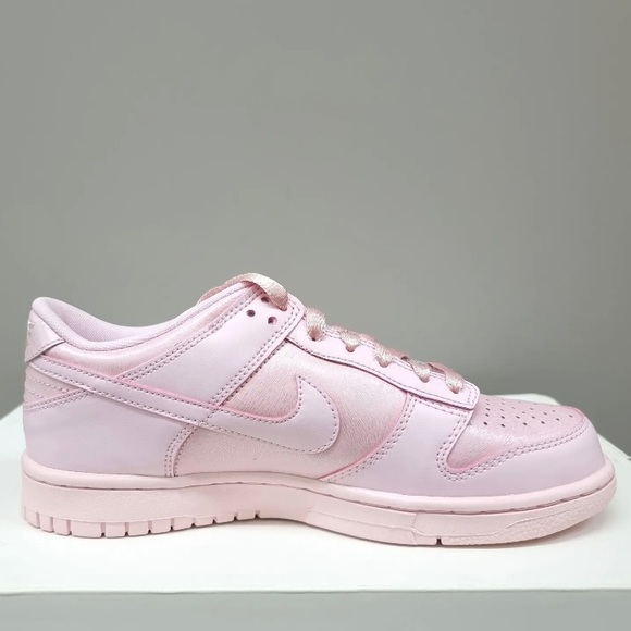 NEW Nike Dunk Low Prism Pink Light Pink (DAMAGED BOX) - Picture 2 of 7